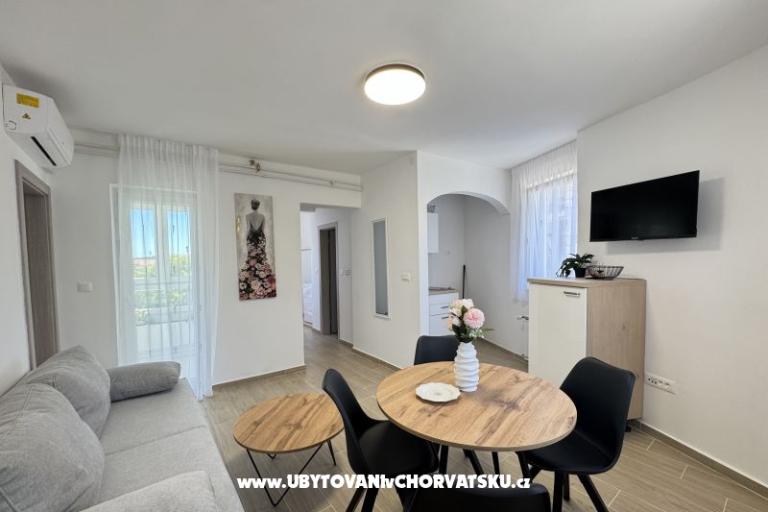 Flowers Apartmány Pula – foto 7