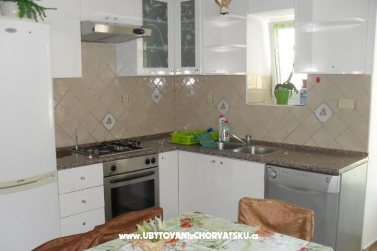 Apartmány Kampor – foto 7