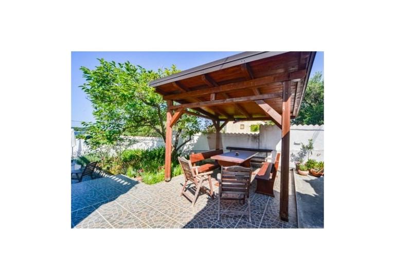 Apartmány Anny s bazénom – foto 12