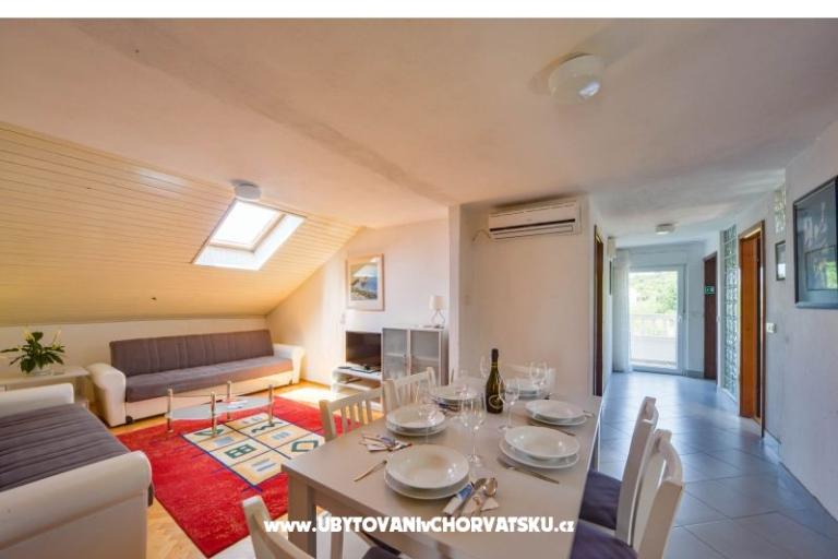Apartmány Anny s bazénom – foto 16