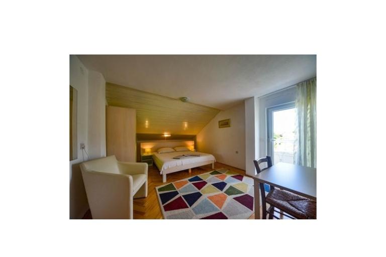 Apartmány Anny s bazénom – foto 17