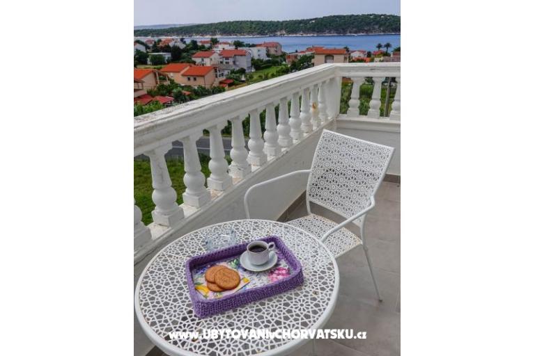 Apartmány Anny s bazénom – foto 27