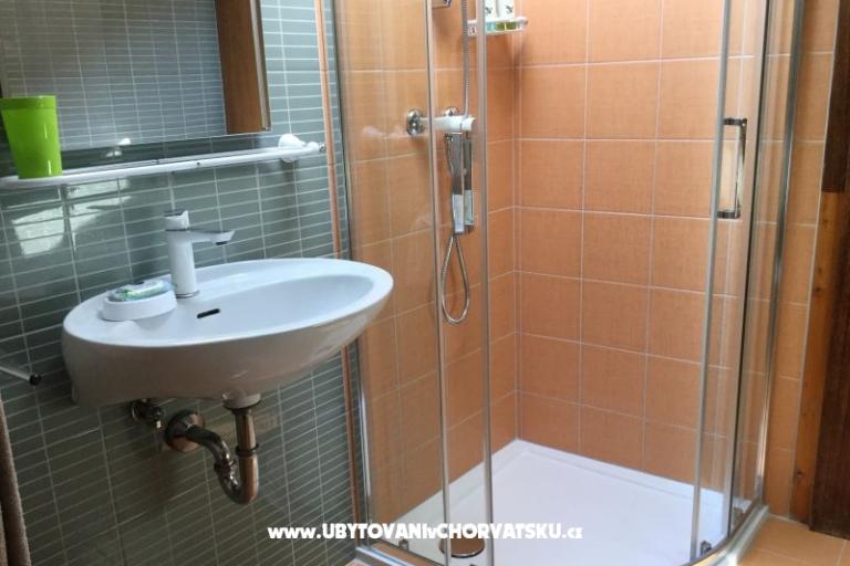 Apartmány Anny s bazénom – foto 42