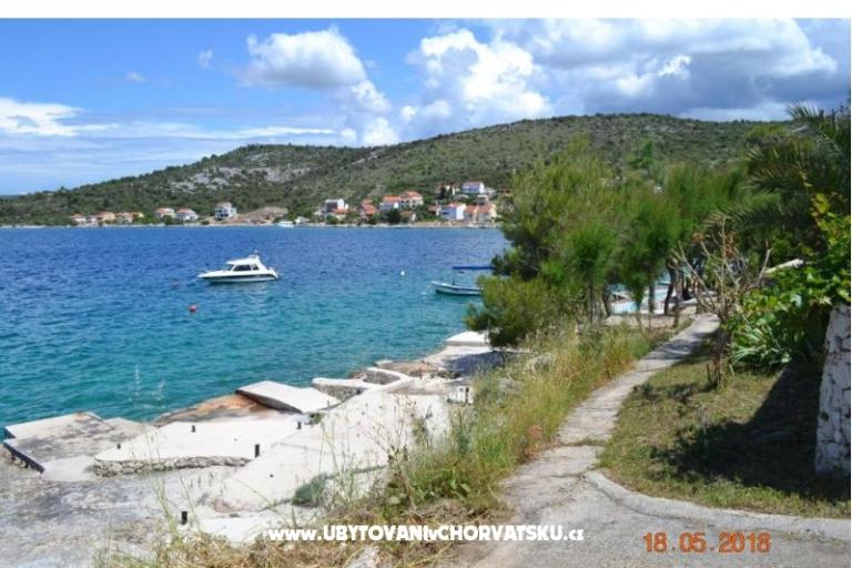 Holiday Apartmány Lucic – foto 12