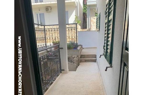 Holiday Apartmány Lucic – foto 47