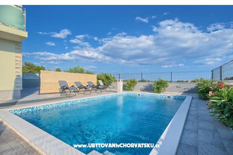 Vila pr’ Dalmatincu – foto 16