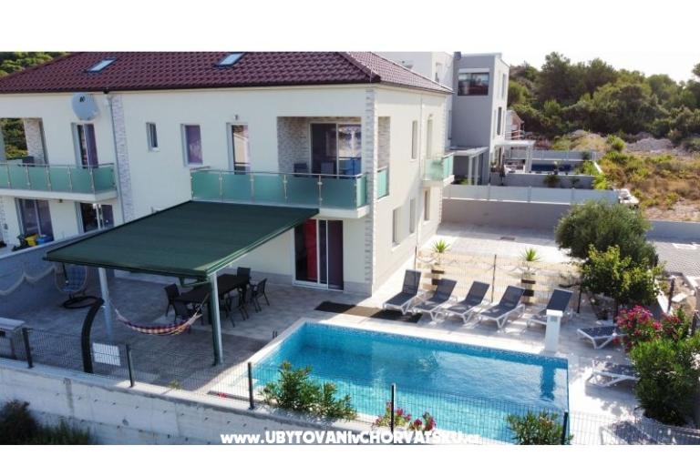 Vila pr’ Dalmatincu – foto 2