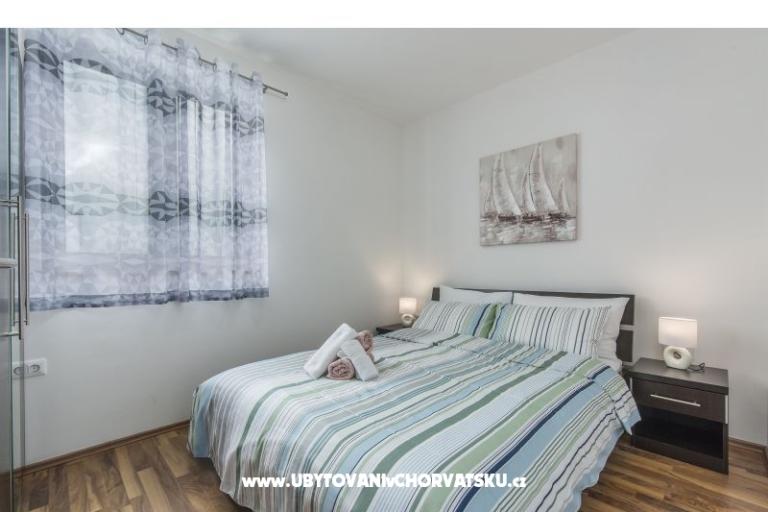 Apartmány Kimi with swimming pool  – foto 11