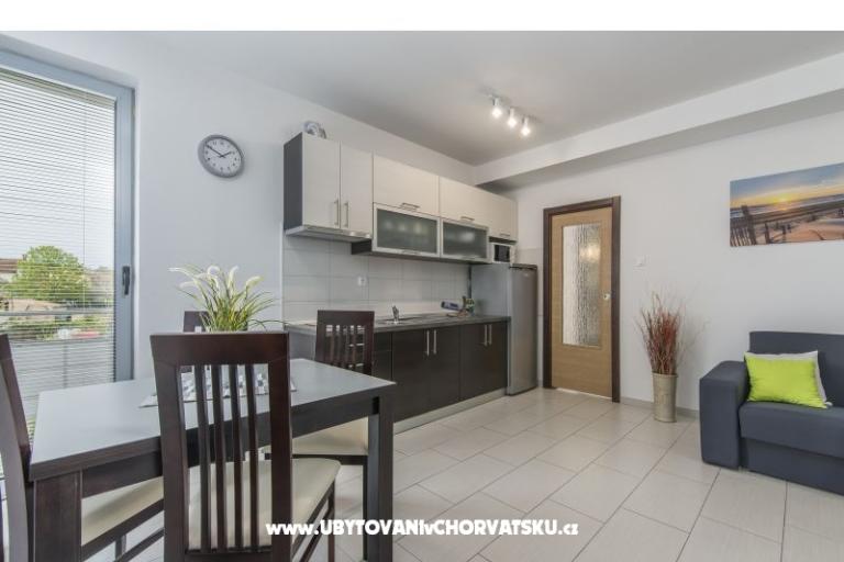 Apartmány Kimi with swimming pool  – foto 15