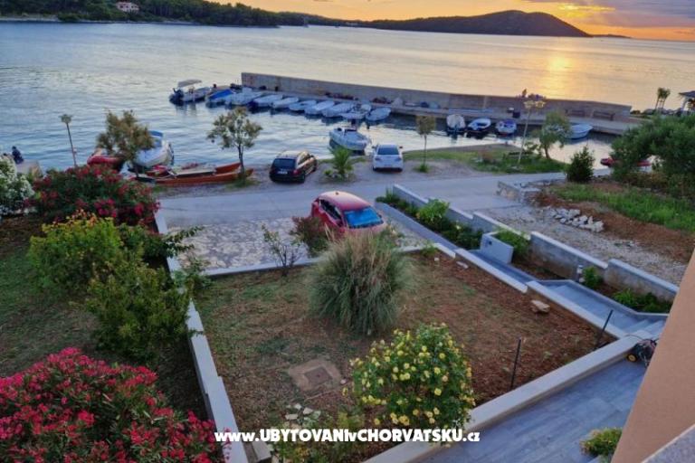 Apartmány Carić – foto 4