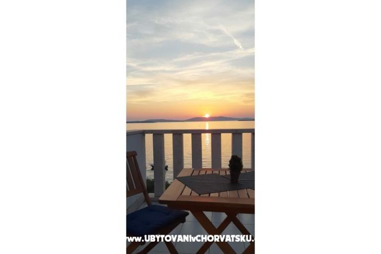 Apartmán Manuela (vila Doni) – foto 10