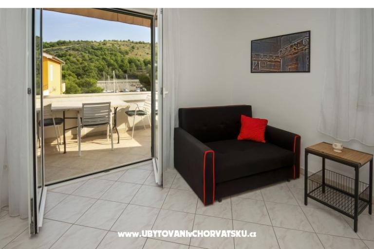 Apartmány Males – foto 12