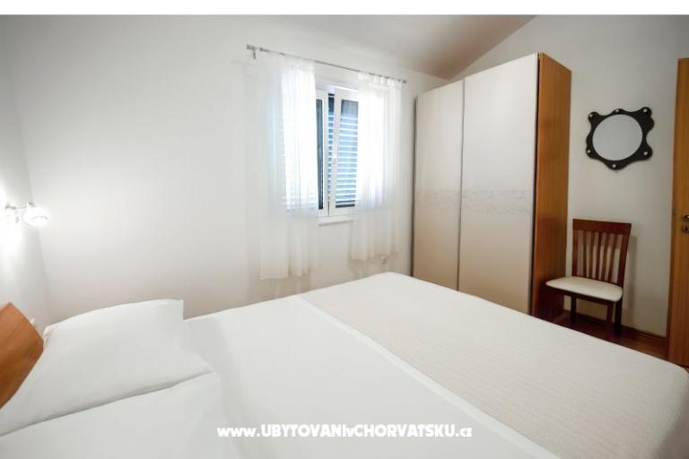 Apartmány Males – foto 20