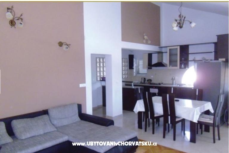 Apartmány Naomi – foto 7