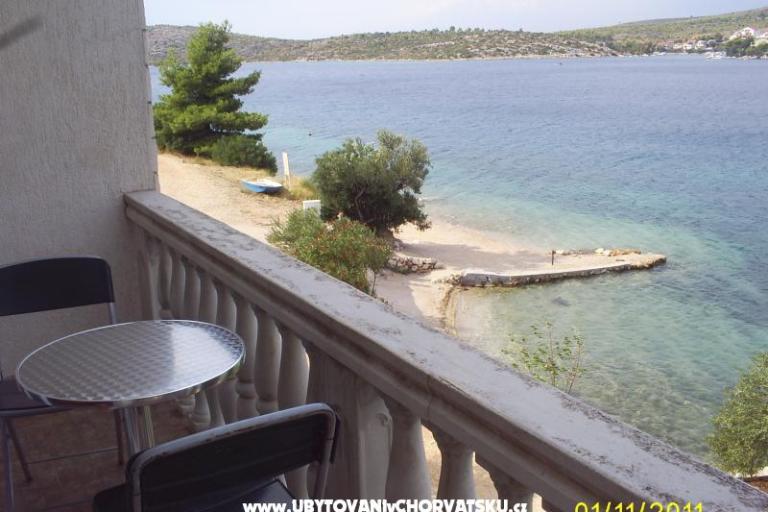 Apartmány Ena i Lora – foto 12