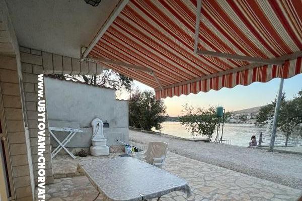 Apartmány Ena i Lora – foto 18