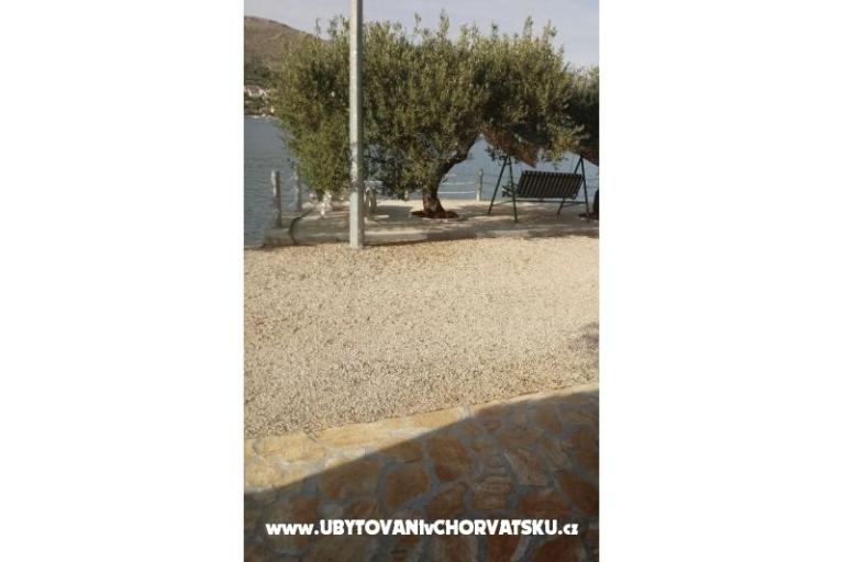 Apartmány Ena i Lora – foto 6