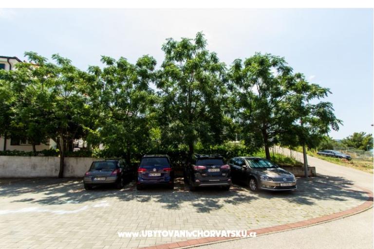 Apartmán Zaboric Terrace – foto 14