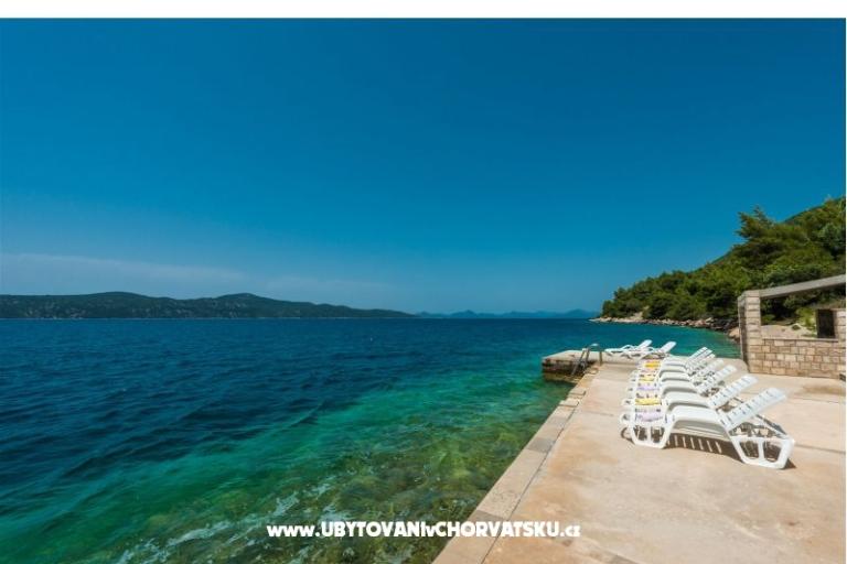 Villa Ratac Beach Apartmány – foto 10