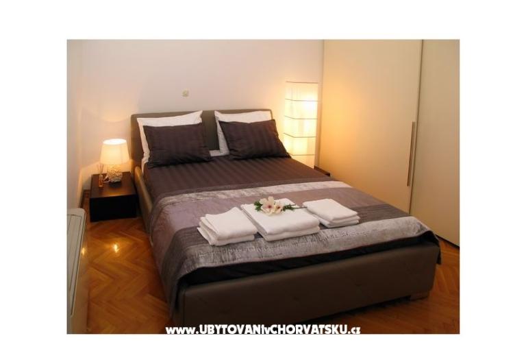 AdiOro Luxury Beachfront Apartmán – foto 11