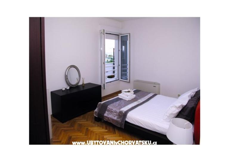 AdiOro Luxury Beachfront Apartmán – foto 7