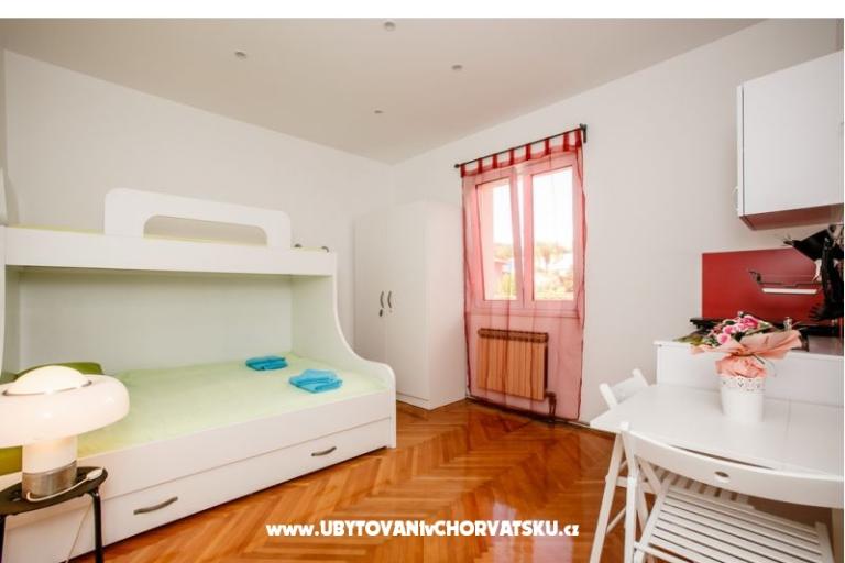 Apartmány Villa Lole – foto 11