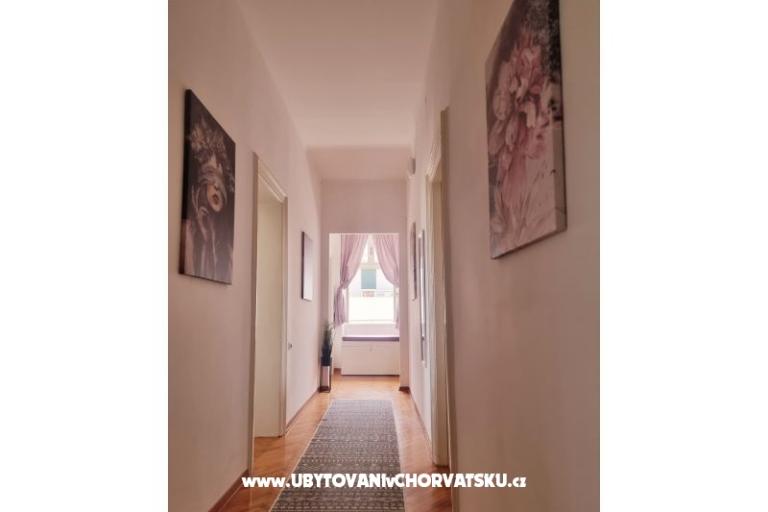 Apartmány Martini and Arch Bacvice – foto 8