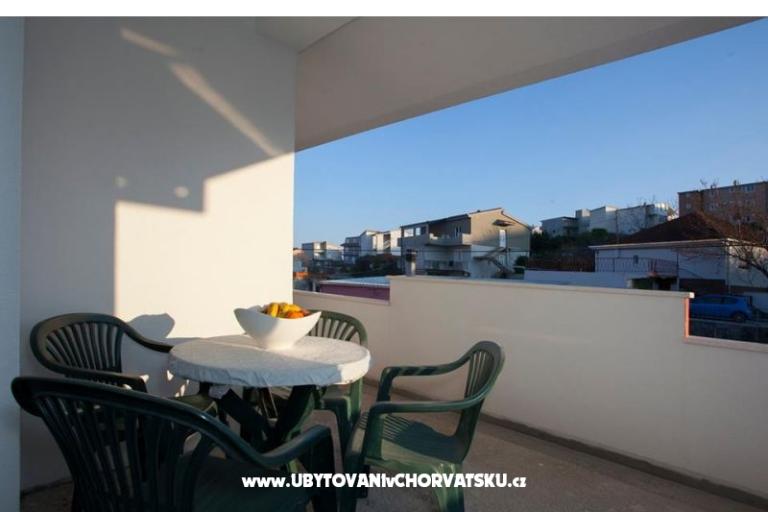 Modern Apartmán  – foto 18