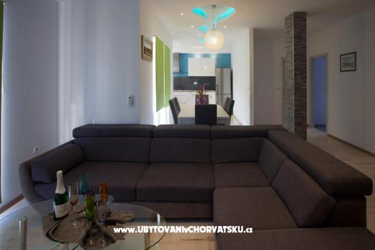 Modern Apartmán  – foto 3