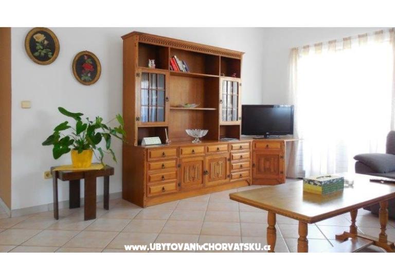 Tomo Božinović- Apartmány – foto 17