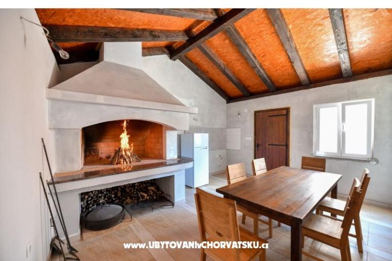  Apartmány J – foto 11