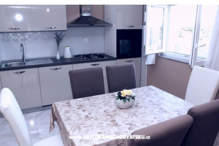 Apartmán Dora – foto 8