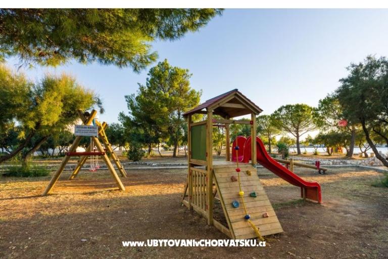 Tri srca – foto 6