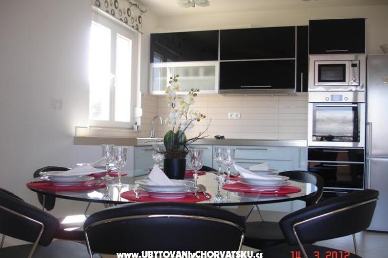 Apartmány Leona – foto 8