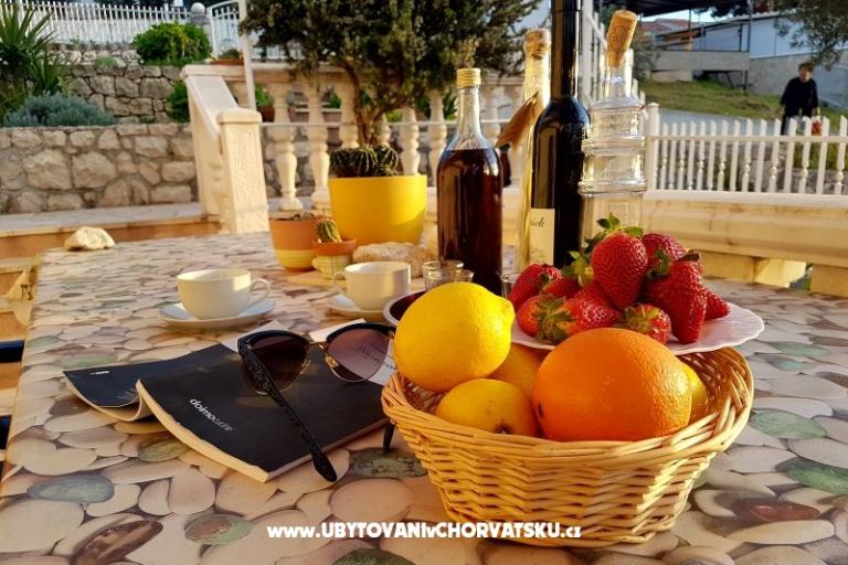 Rodinný apartmán Okrug Donji – foto 6