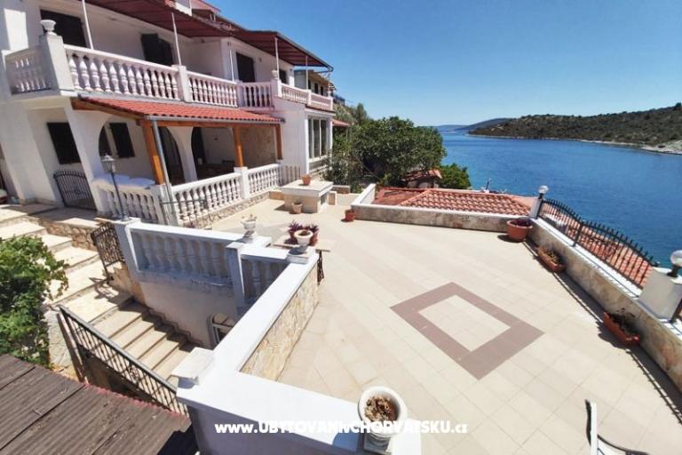 Apartmány Villa Carmen – foto 4