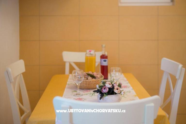 Dom Tea in a beautiful nature – foto 4