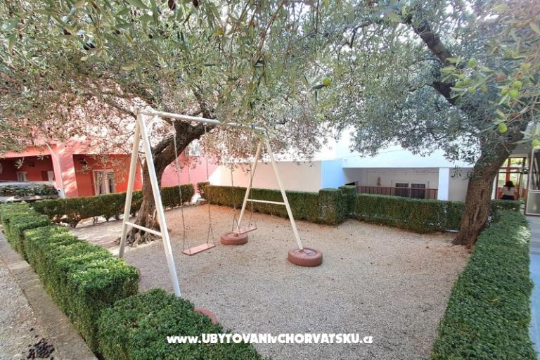 Olive Apartmán and Izby – foto 5