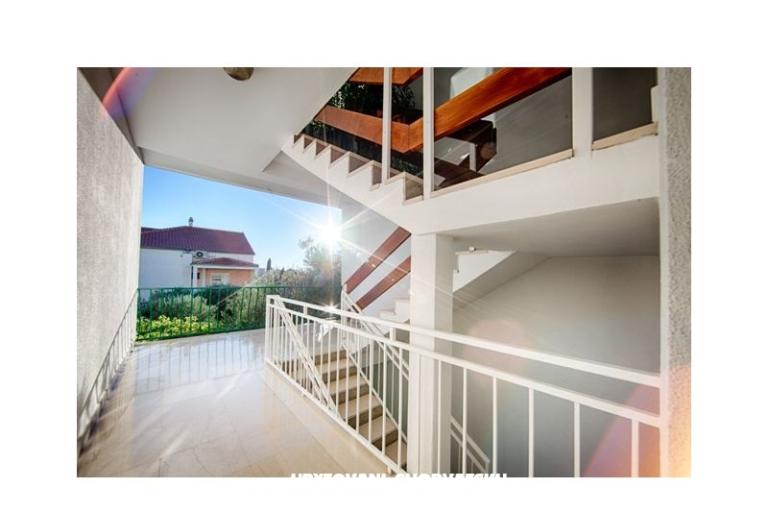 Čobrnić Izby i Apartmány – foto 6
