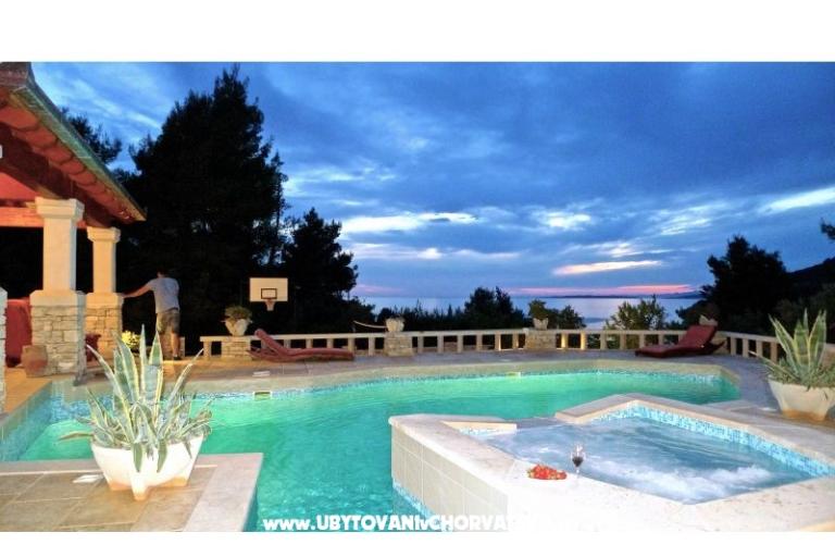 Kamenný dom-Villa Poplat – foto 11