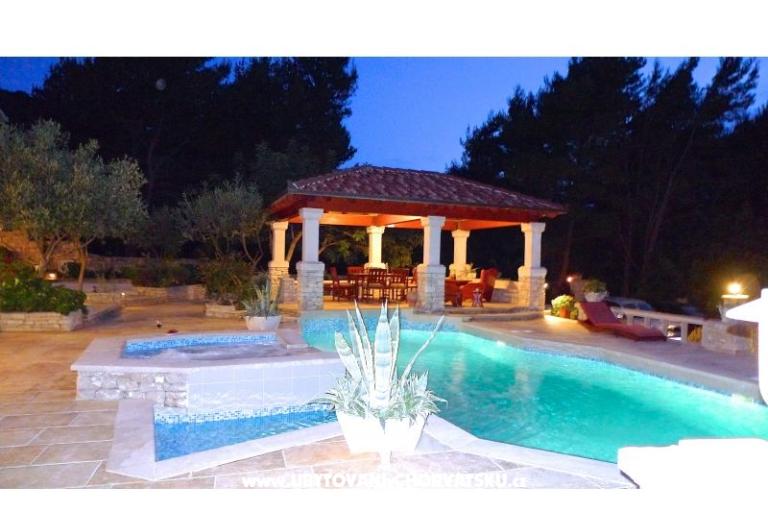 Kamenný dom-Villa Poplat – foto 12