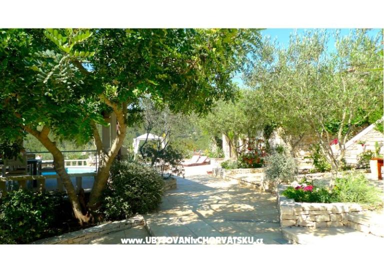 Kamenný dom-Villa Poplat – foto 17