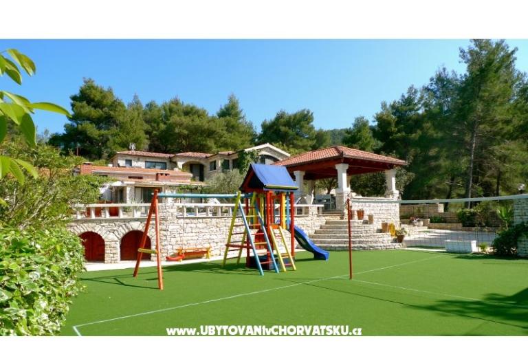 Kamenný dom-Villa Poplat – foto 8