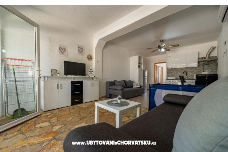Apartmány Villa Agape Vir – foto 26