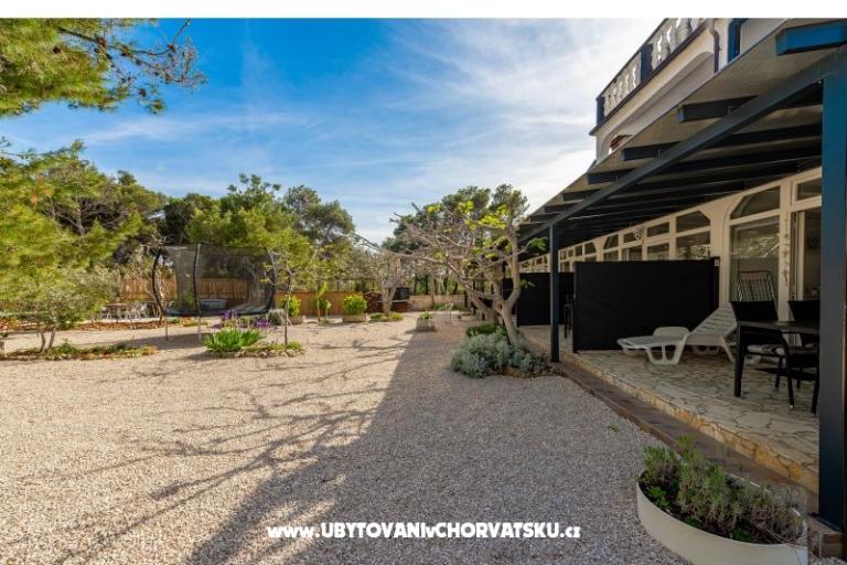 Apartmány Villa Agape Vir – foto 5