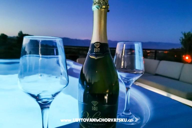 Prázdninový dom  Diana +pool+jacuzzi – foto 12