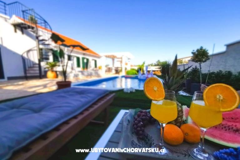 Prázdninový dom  Diana +pool+jacuzzi – foto 13