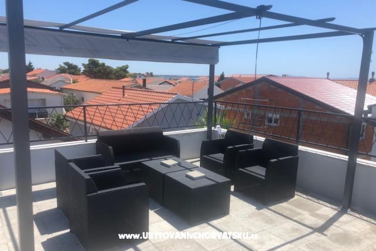 JACUZZI Family Apartmán – foto 4