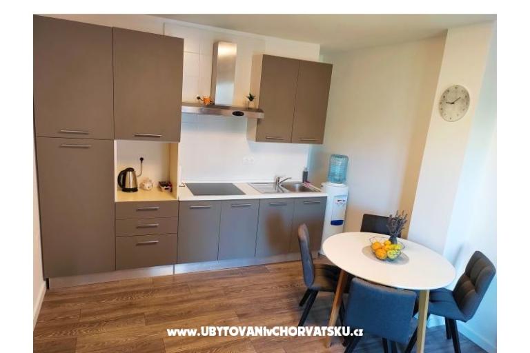 Sea View Apartmány Vir – foto 11