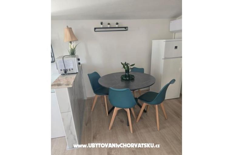 Sunset Paradise Apartmány Vir – foto 38